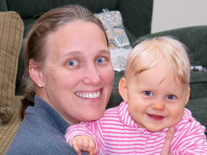 Rachael_and_Judy_tn.jpg (5424 bytes)